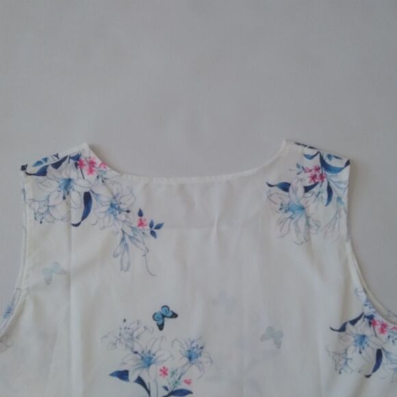 Women's Light Blue Flowers & Butterflies Print Trapezoid Mini Dress Size Medium - Picture 12 of 12